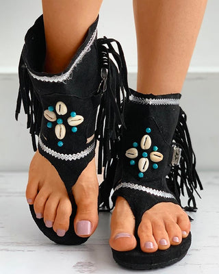 Sandales plates à pampilles et bouts de perles