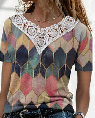 Haut à blocs de couleurs en dentelle au crochet et cils