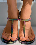 Sandales plates à bouts de couleurs et clous