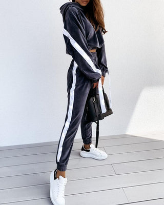 Ensemble de pantalons à capuche et poches à rayures à rayures