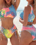 Ensemble de bikini asymétrique à imprimé tie-dye