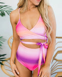 Ensemble de bikini taille haute à nouer sur le devant