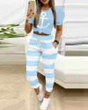 Ensemble haut à imprimé ancre de bateau et pantalon à rayures colorées