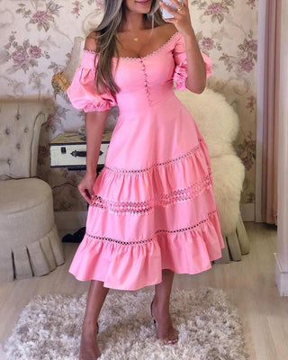 Robe asymétrique à épaules dénudées