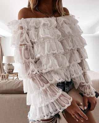 Haut à manches évasées et épaules dénudées