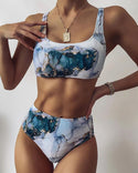 Ensemble de bikini à bretelles épaisses à imprimé tie dye