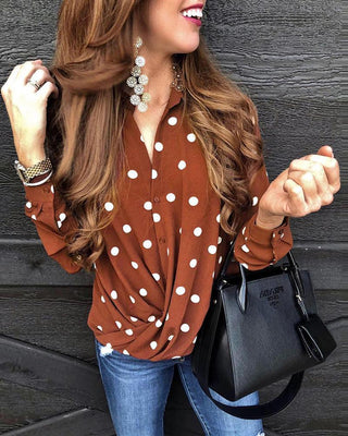 Haut boutonné à pois