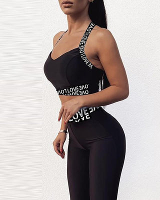 Ensemble top court à bretelles et pantalon de yoga taille haute