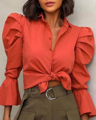 Haut boutonné à manches cloche Gigot sur le devant