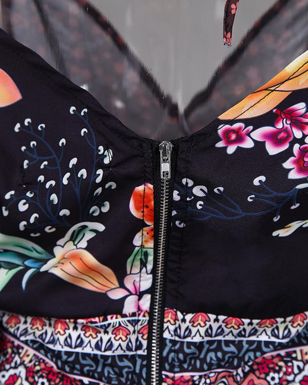 Blouse à imprimé floral à épaules dénudées