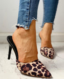 Sandales à talons fins léopard à bout pointu