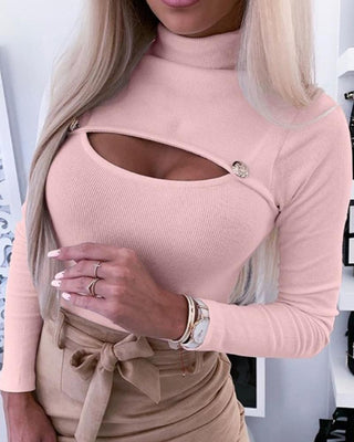 Haut côtelé à poitrine ouverte et col haut