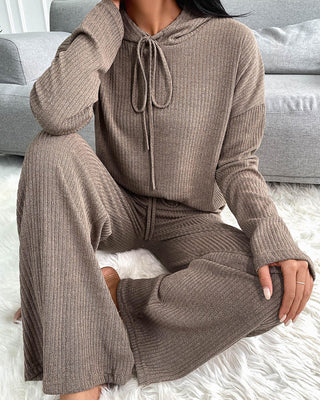 Ensemble haut à capuche uni et pantalon à cordon