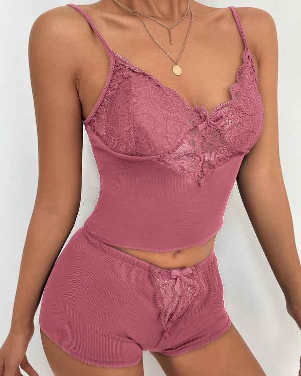 Ensemble de camisole décorative en dentelle à cils et nœud papillon