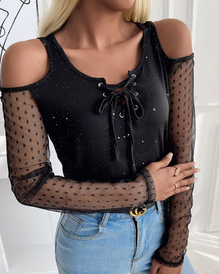 Blouse à lacets en maille scintillante à épaules dénudées