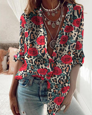 Chemise à manches longues boutonnée à imprimé léopard rose