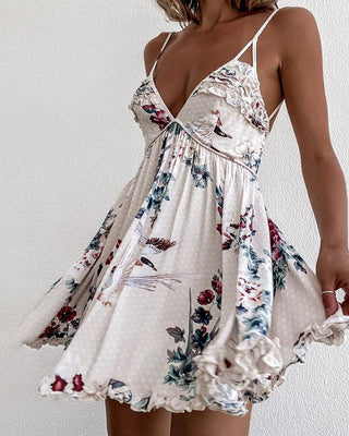 Robe imprimée florale dos nu à ourlet volanté