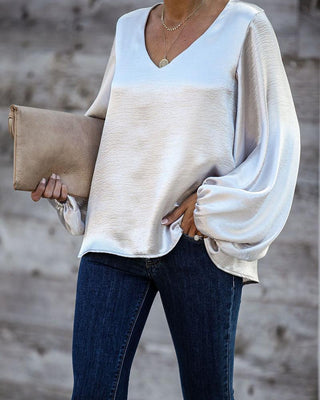 Haut à manches lanternes à col en V