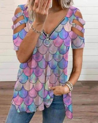 T-shirt zippé à découpes et blocs de couleurs à imprimé écailles