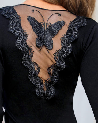 Robe à glissière transparente dans le dos
