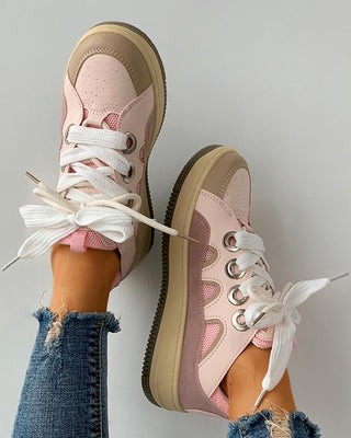 Sneaker décontracté respirant à lacets et à œillets