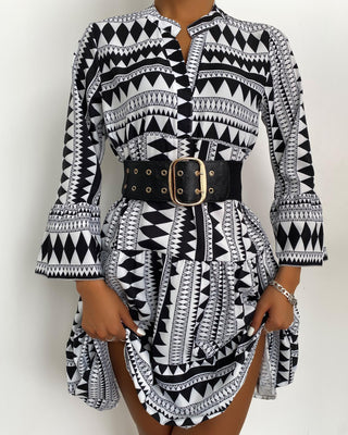 Robe à manches cloche et col en V imprimé