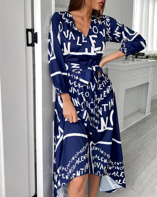 Robe maxi irrégulière superposée à imprimé lettre