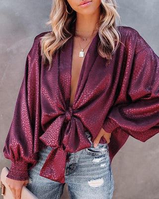 Blouse torsadée unie à manches chauve-souris