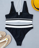 Ensemble de bikini à bretelles épaisses color-block à coupe en V