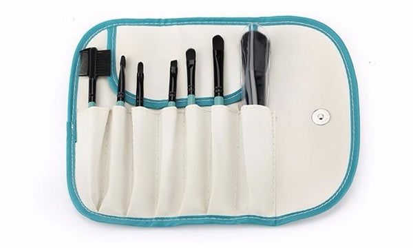 Trousse 7 pinceaux essentiels 123maquillage vert 