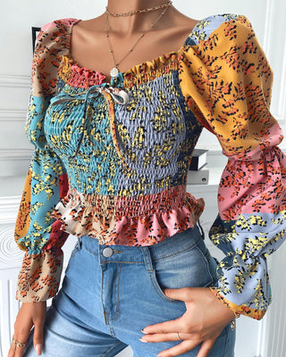 Haut à volants et fronces à imprimé floral