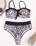 Ensemble de bikini noué à l'avant