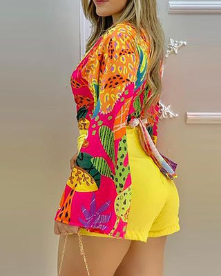 Ensemble haut et short cache-cœur à col en V et imprimé intégral