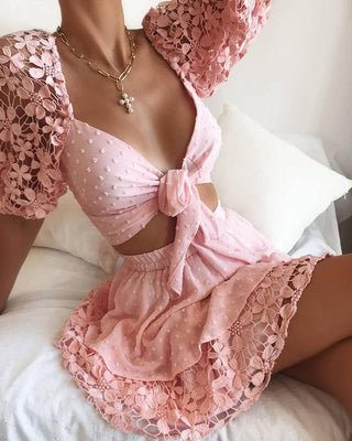 Ensemble haut et jupe en dentelle florale à pois suisses