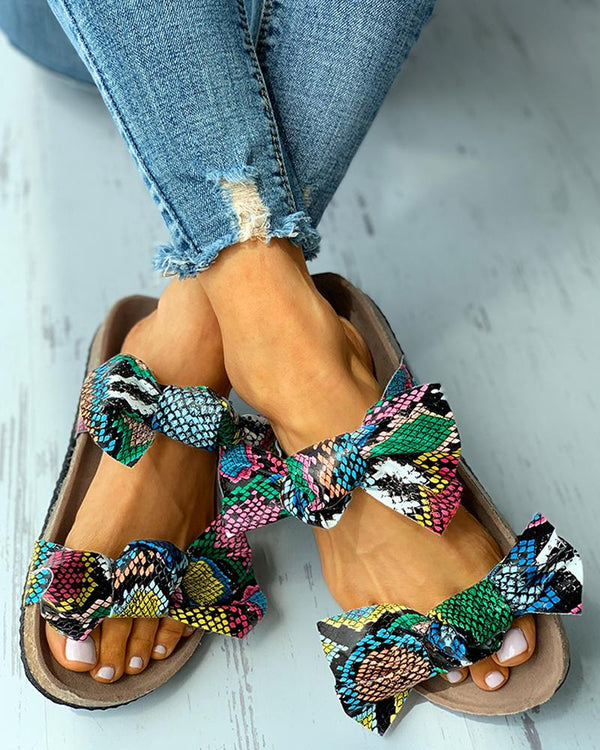 Sandales avec semelle intérieure à motif peau de serpent / color-block Bowknot