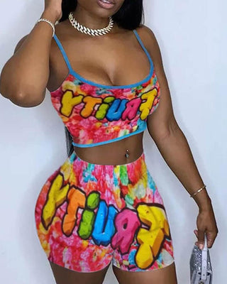 Ensemble haut et short à bretelles spaghetti à imprimé lettre dessin animé