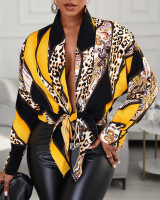 Haut à nouer sur le devant et imprimé léopard