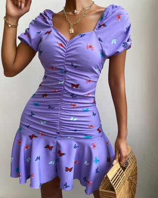 Robe à manches courtes à volants et volants à imprimé papillon