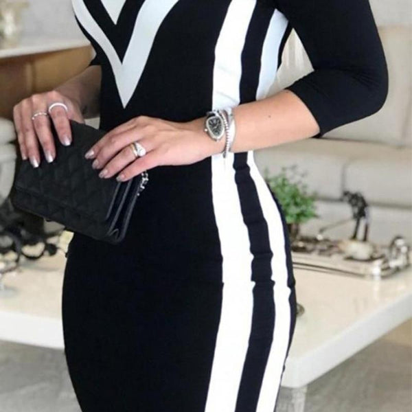 Robe Élégante à Col V Profond