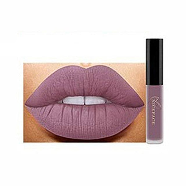 Rouge à lèvres mat effet velours 123maquillage Violet modèle 1 